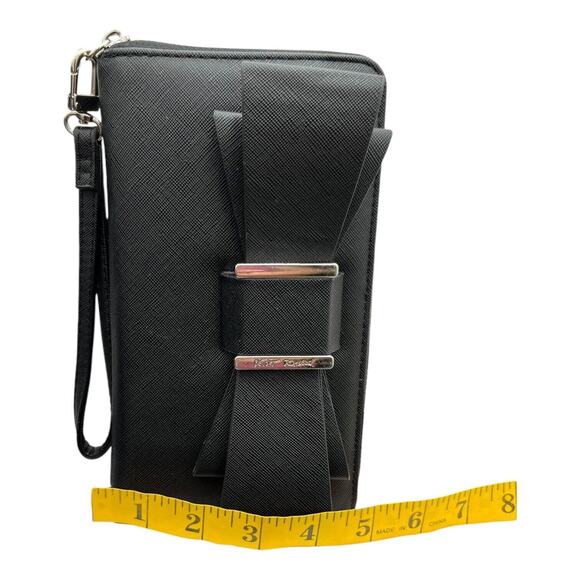 Betsey Johnson Bow Wallet Wristlet Zip Around Black Pink Interior 80s 90s Retro - Picture 8 of 8